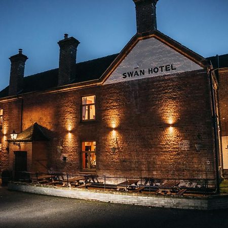 The Swan Hotel Newport  Exterior photo