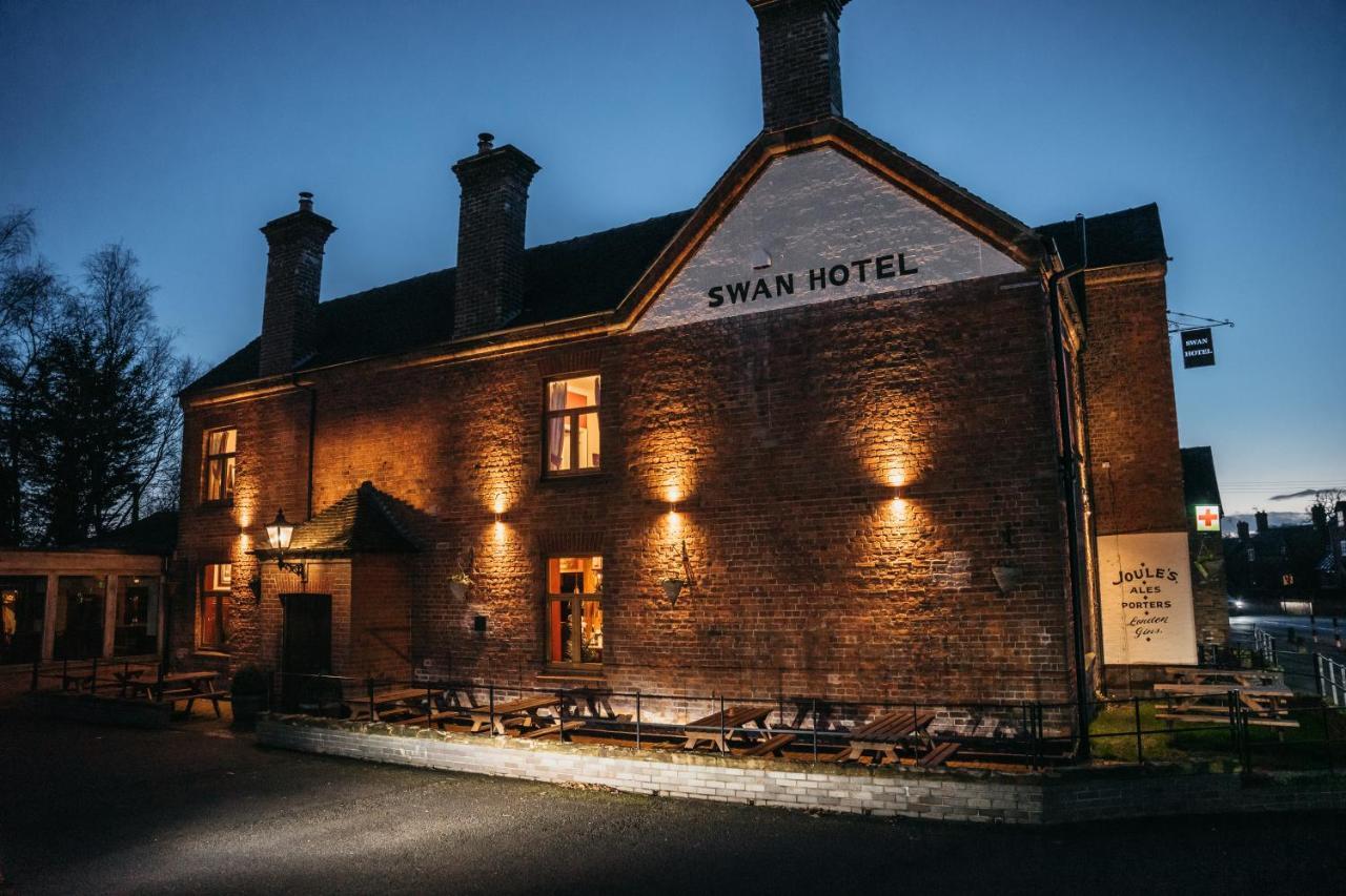 The Swan Hotel Newport  Exterior photo